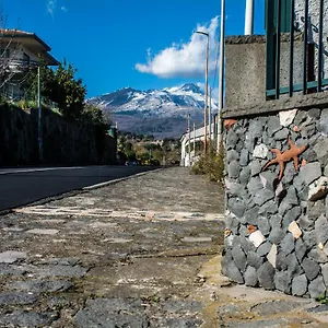  Casa vacanze Etna Tell Italia
